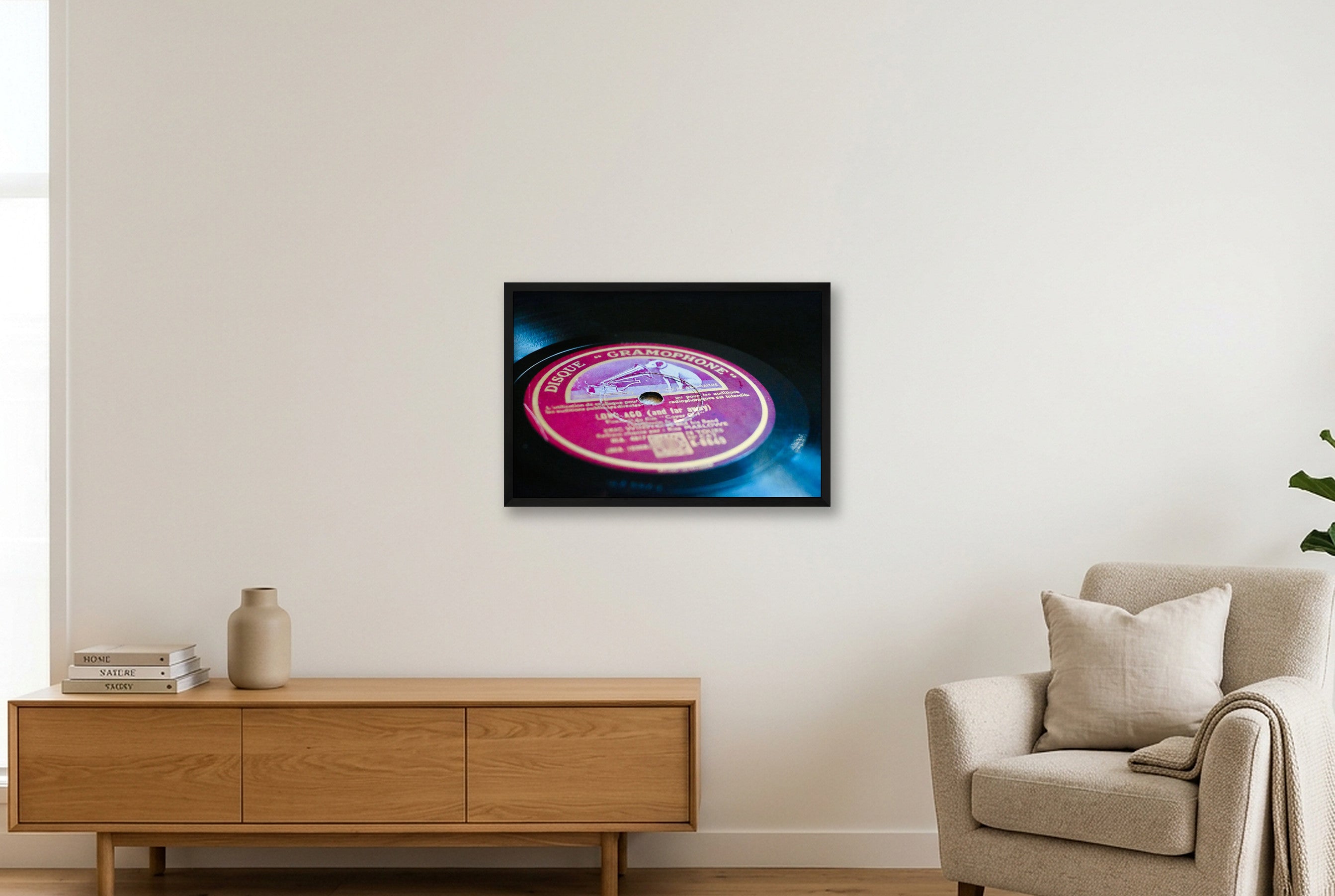 Disque Gramophone — 60×40cm, 24×16" Black Frame