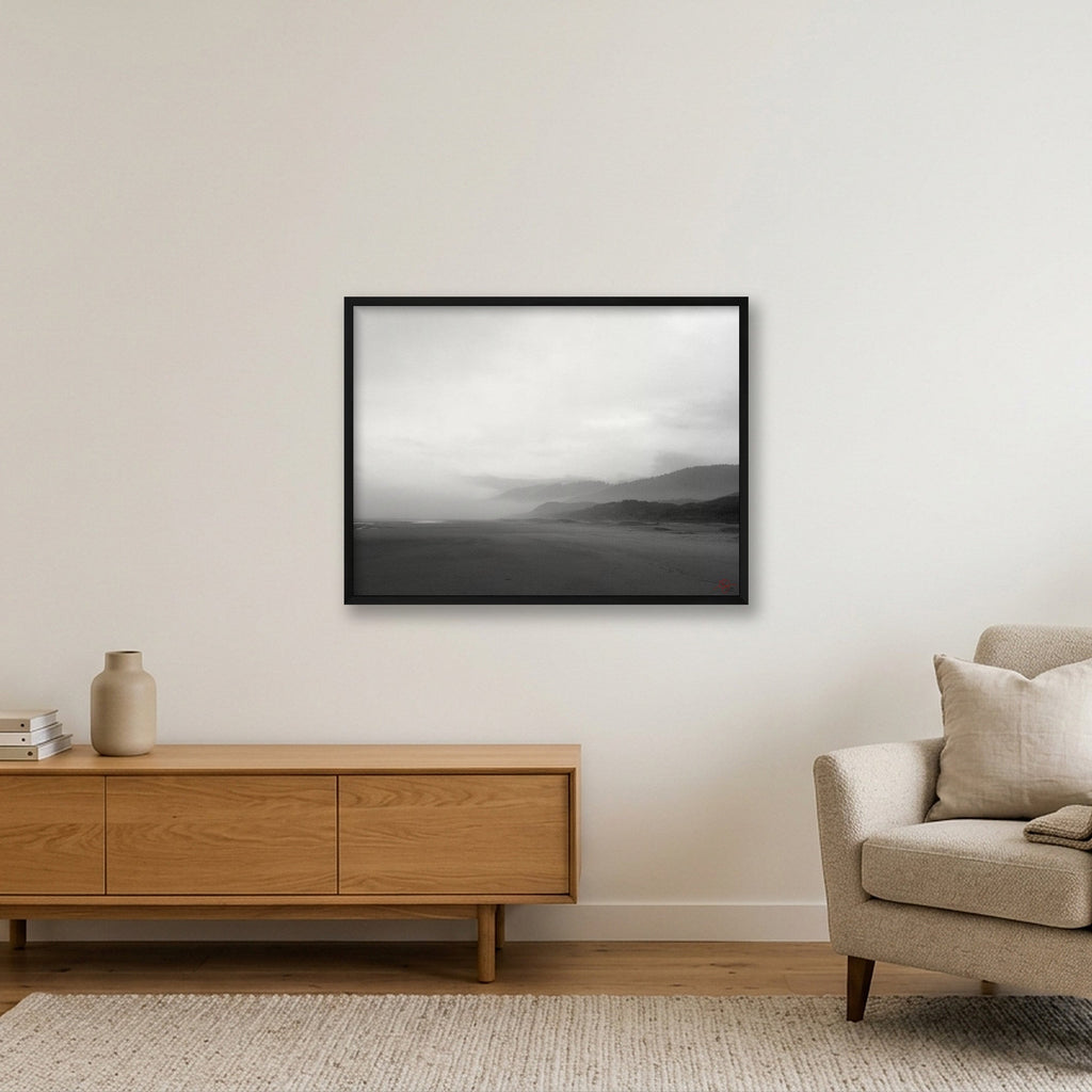 Washburne Beach #1 — 80×60cm, 31×24" Black Frame