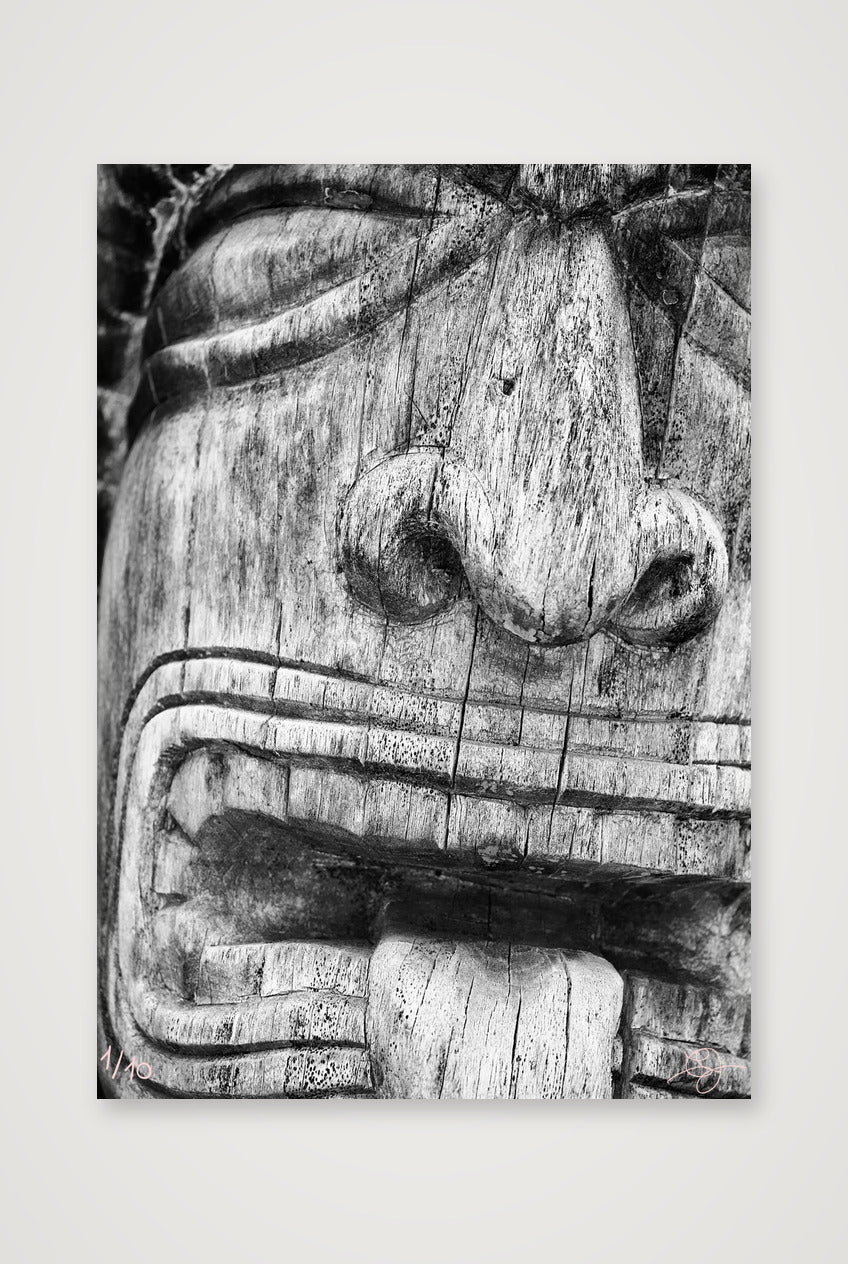 Tiki B&W — 70×100cm, 28×39" Print only