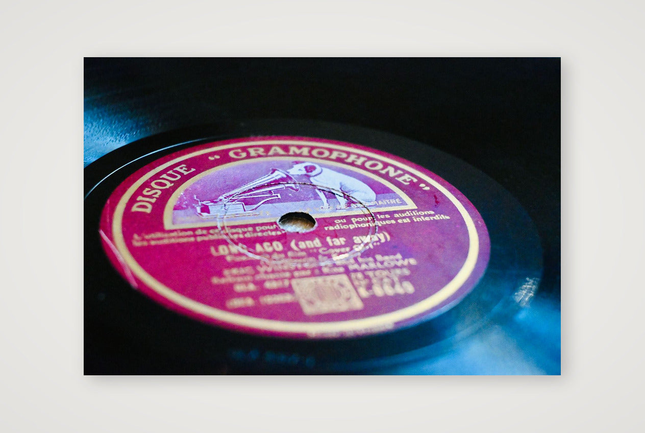 Disque Gramophone — 60×40cm, 24×16" Print only