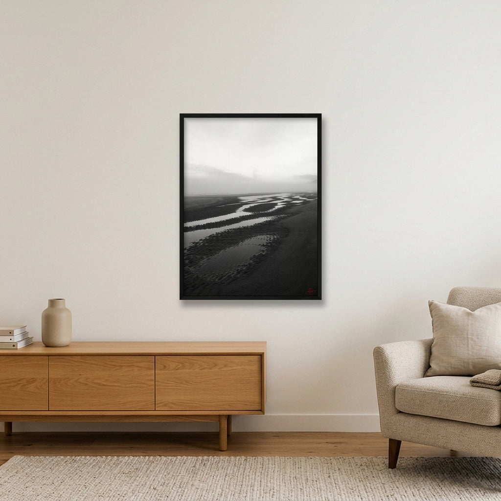 Washburne Beach #2 — 60×80cm, 24×31" Black Frame